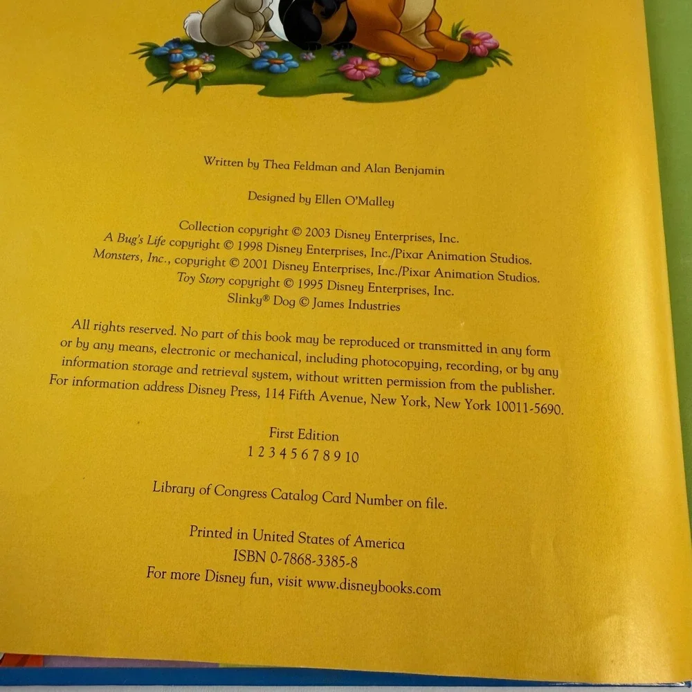 Disney Picture Dictionary Hardcover‎ 2003 Characters Pixar Mickey Cinderella